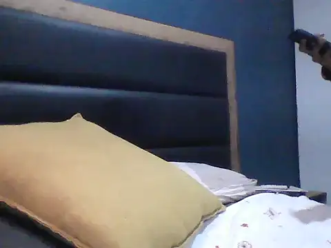 Snapshot of bbcking77mb chatting on 05.19.26 bbcking77mb online show from 05.19.26