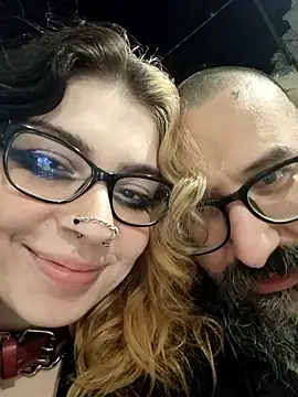 whatevaandissues online show from 04.18.26