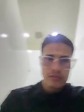 Latin Paisa Boy online show from 04.11.26