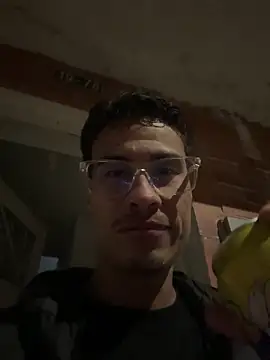 Latin Paisa Boy online show from 04.14.26