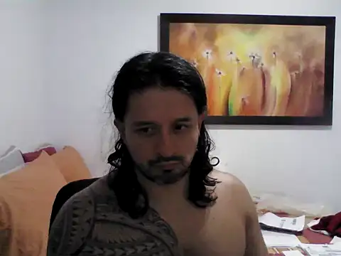 Snapshot of gonzzohunterr chatting on 04.08.26 gonzzohunterr online show from 04.08.26