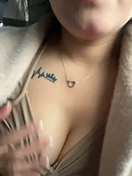 Molly-xiao online show from 03.06.26