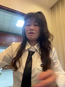 Molly-xiao online show from 04.12.26