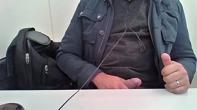 Snapshot of Moreno_Casado_Safado chatting on 01.14.26 Moreno Casado Safado online show from 01.14.26