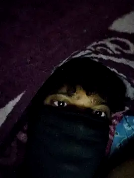 Snapshot of theboyas chatting on 01.11.26 theboyas online show from 01.11.26