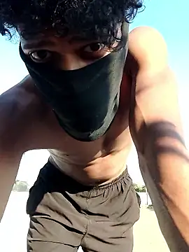 Snapshot of theboyas chatting on 01.13.26 theboyas online show from 01.13.26