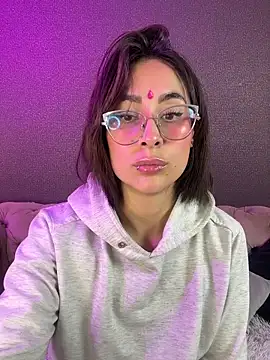 Snapshot of luna_gv chatting on 03.04.26 luna gv online show from 03.04.26