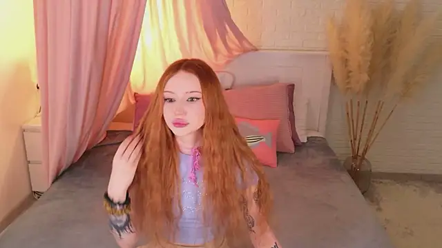 Snapshot of Zoe__Page chatting on 02.26.26 Zoe Page online show from 02.26.26