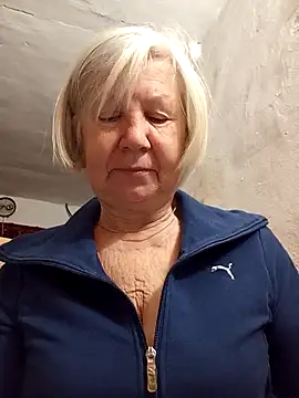 KlaudiaDarling online show from 02.04.26