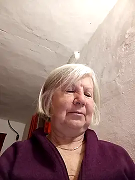 KlaudiaDarling online show from 02.17.26