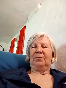 KlaudiaDarling online show from 04.11.26