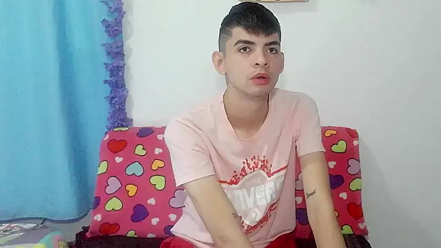 Snapshot of nico22love chatting on 02.09.26 nico22love online show from 02.09.26