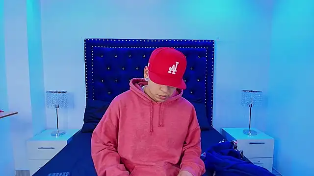 Jaden and sofia online show from 04.17.26