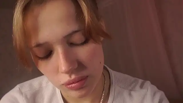 Snapshot of hexiir chatting on 03.31.26 hexiir online show from 03.31.26