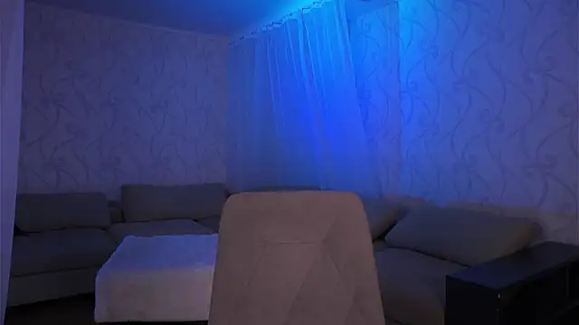 Snapshot of hexiir chatting on 04.14.26 hexiir online show from 04.14.26