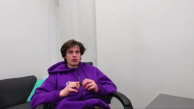 Daniel Shawnn online show from 04.07.26