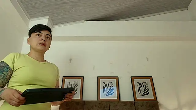 kat paradise online show from 03.05.26