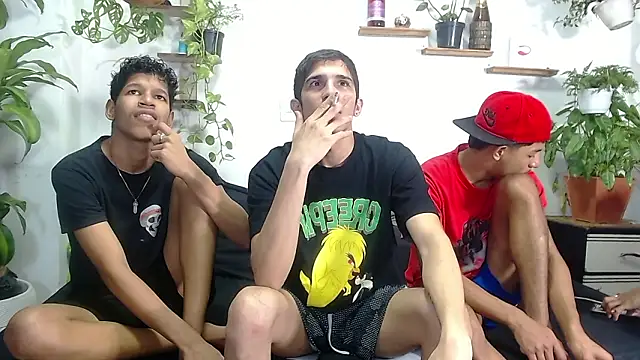 Interracial Snow Bunny online show from 03.02.26