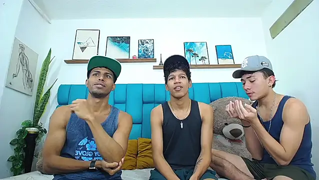 Interracial Snow Bunny online show from 03.23.26