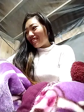 Snapshot of Lovephay8x chatting on 01.11.26 Lovephay8x online show from 01.11.26