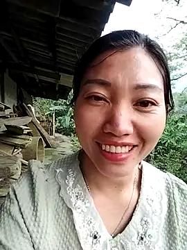 Snapshot of Lovephay8x chatting on 03.25.26 Lovephay8x online show from 03.25.26