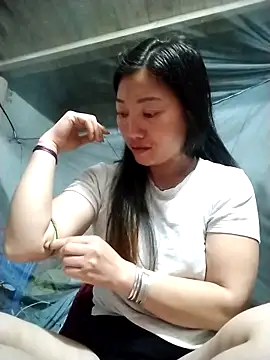 Snapshot of Lovephay8x chatting on 03.27.26 Lovephay8x online show from 03.27.26