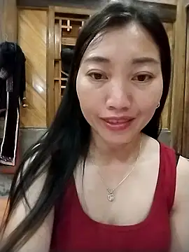 Snapshot of Lovephay8x chatting on 04.05.26 Lovephay8x online show from 04.05.26