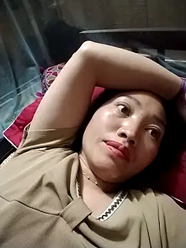 Snapshot of Lovephay8x chatting on 04.13.26 Lovephay8x online show from 04.13.26