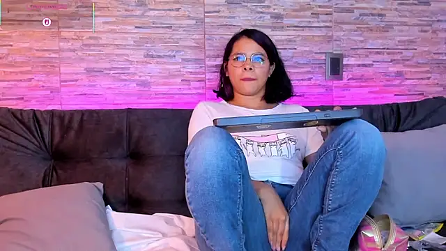 Snapshot of nath_redrex chatting on 01.11.26 nath redrex online show from 01.11.26