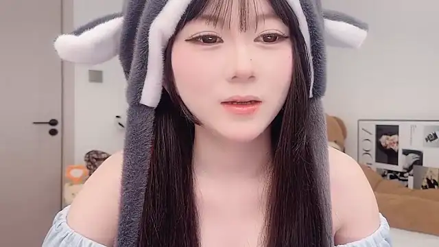 Snapshot of lnua-lnua chatting on 02.05.26 lnua-lnua online show from 02.05.26