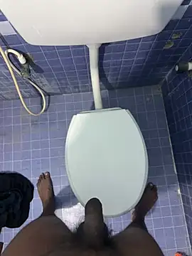 KneelForAlpha online show from 04.05.26