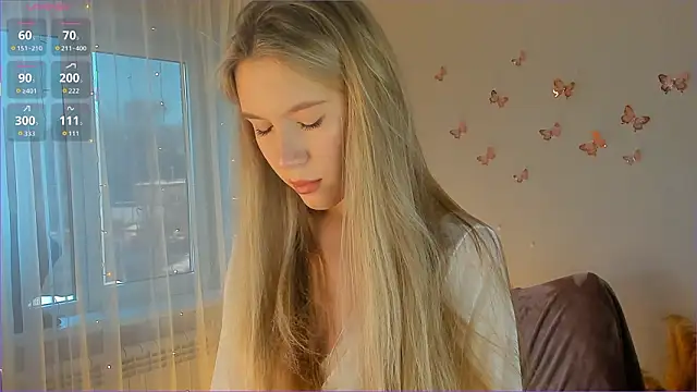 Snapshot of SirenThalassa chatting on 02.10.26 SirenThalassa online show from 02.10.26