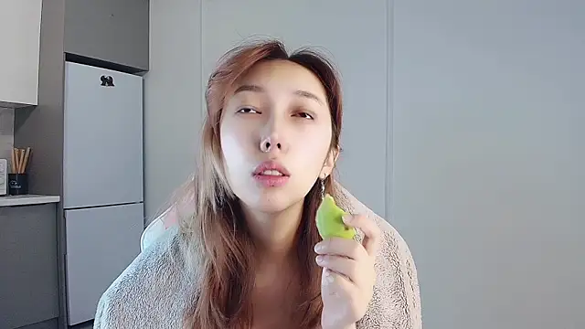 jasmilee online show from 07.15.26