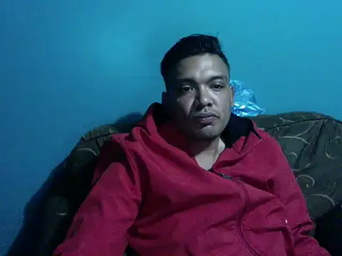 latinomoreno95 online show from 02.15.26