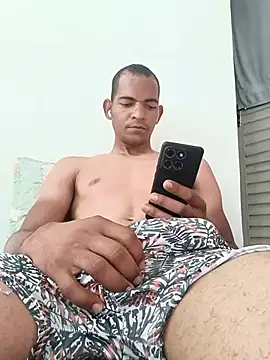 Snapshot of peubaianop19c chatting on 02.16.26 peubaianop19c online show from 02.16.26