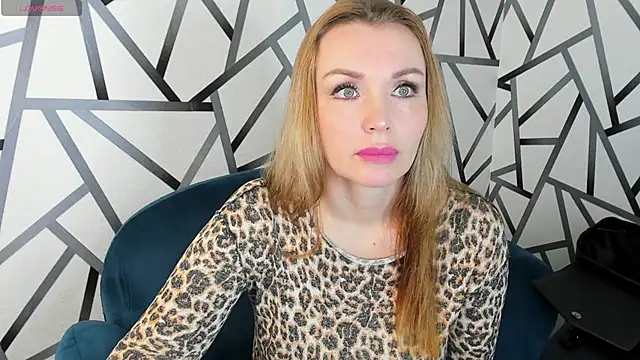 Marie Hayes online show from 01.11.26