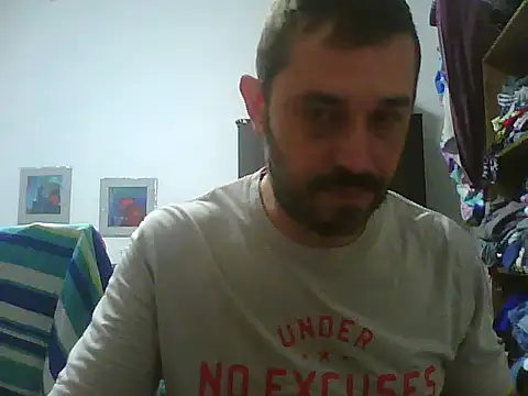 Johnnyhotlatmale online show from 01.10.26