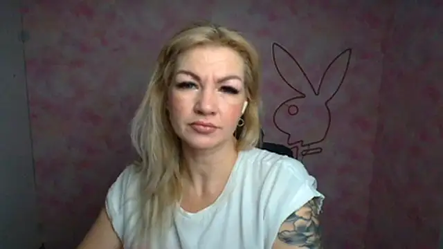 Snapshot of Madonna_Fire chatting on 03.14.26 Madonna Fire online show from 03.14.26