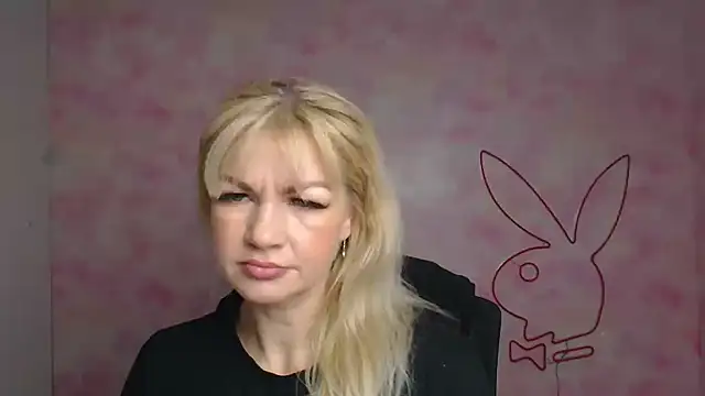 Snapshot of Madonna_Fire chatting on 03.26.26 Madonna Fire online show from 03.26.26