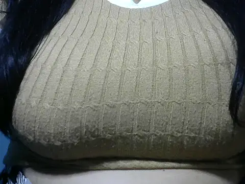 Snapshot of schoco_milff chatting on 03.11.26 schoco milff online show from 03.11.26