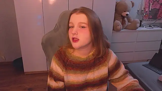 Snapshot of Ol1via chatting on 02.12.26 Ol1via online show from 02.12.26