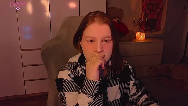 Snapshot of Ol1via chatting on 03.01.26 Ol1via online show from 03.01.26