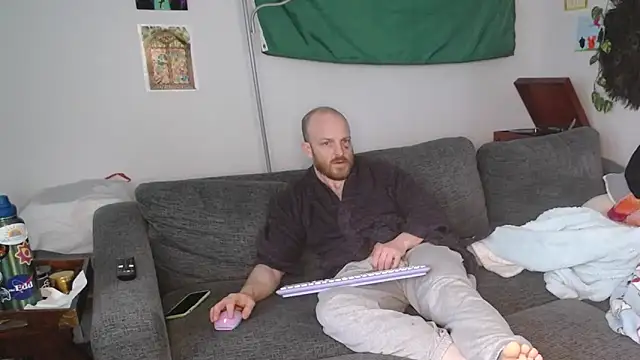 Snapshot of SeanSativa chatting on 03.29.26 SeanSativa online show from 03.29.26