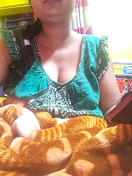 Snapshot of Romance_Aliya chatting on 02.07.26 Romance Aliya online show from 02.07.26