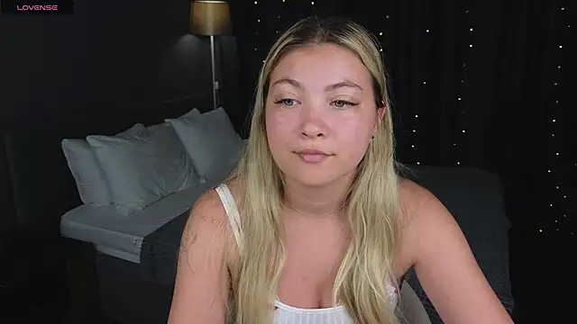 Snapshot of Angel__Grace chatting on 06.16.26 Angel Grace online show from 06.16.26