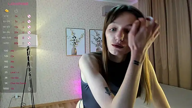 StinaJakobs online show from 01.06.26