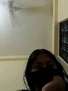 Snapshot of Sakshi-Aditi chatting on 03.12.26 Sakshi-Aditi online show from 03.12.26