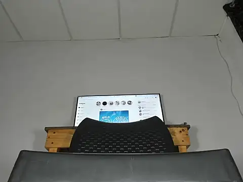 nickytabitch online show from 01.18.26