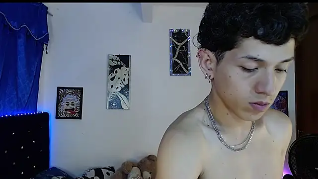 Snapshot of yorsamm_smit chatting on 02.28.26 yorsamm smit online show from 02.28.26