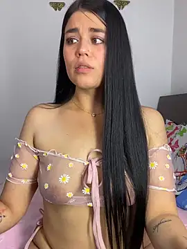 Snapshot of sophyy_white chatting on 02.21.26 sophyy white online show from 02.21.26